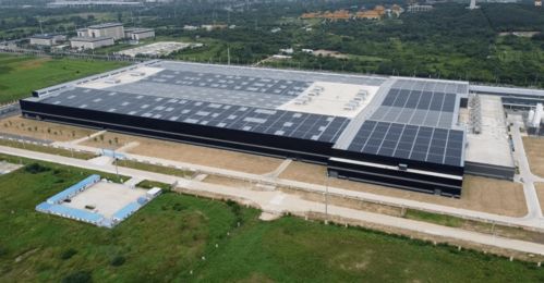 玻璃创造美好世界 一座工厂的两种创新玻璃技术开发